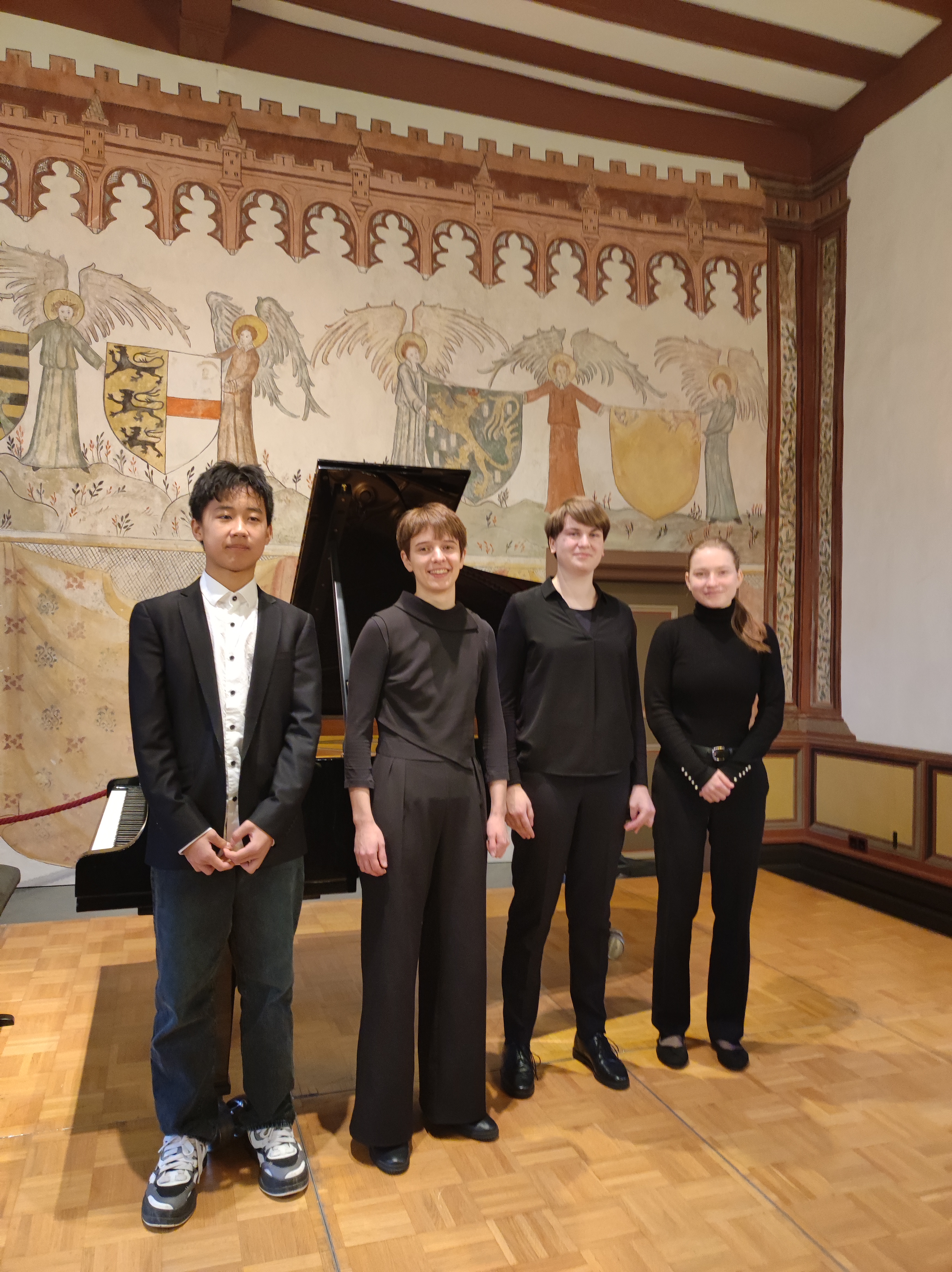 2025.11.30 Amade alle 4