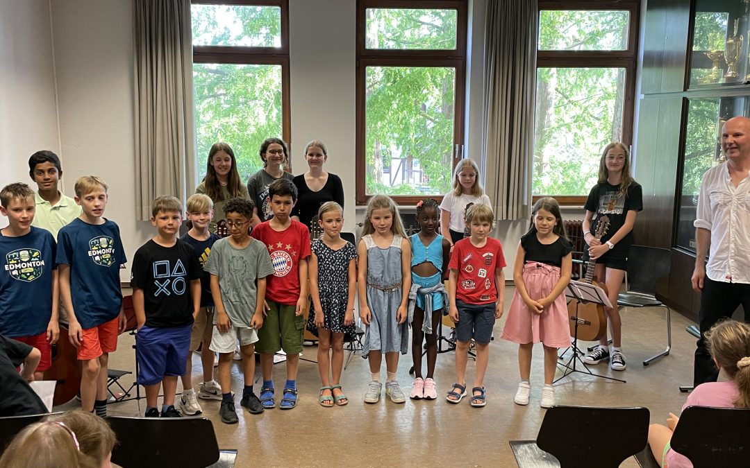 Klassenvorspiel der Klasse von Bert Lederer im Bürgerhaus in Baiertal