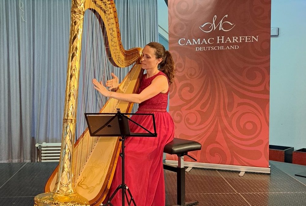 Harfen soweit das Auge reicht