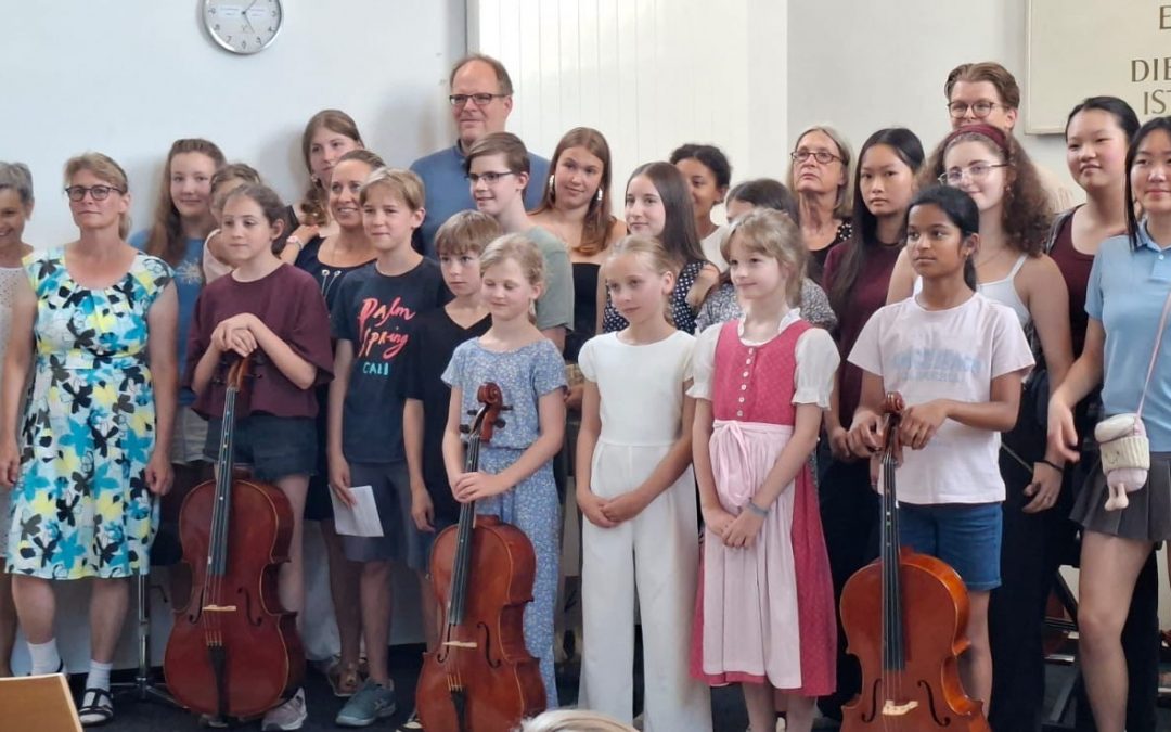 Cello-Klassenvorspiel von Frau Köhnke in der Ehemaligen Synagoge in Sandhausen